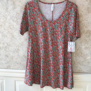 NWT LulaRoe Perfect T Size Small. Red and green.